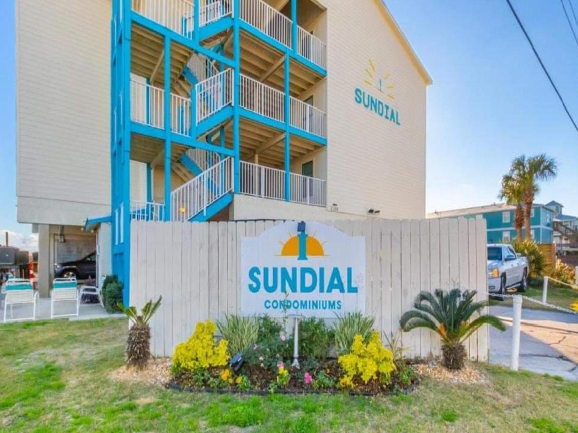 Beautiful 3 Bedroom Beachfront Condo กัลฟ์ชอร์ส ภายนอก รูปภาพ